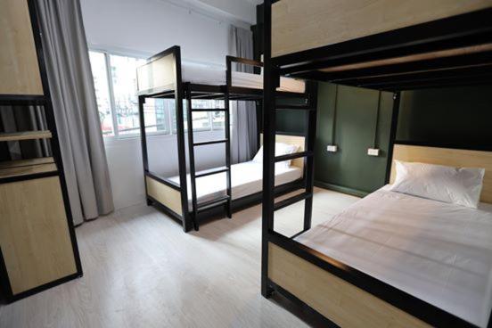Local Time Bangkok Hostel&Cafe מראה חיצוני תמונה